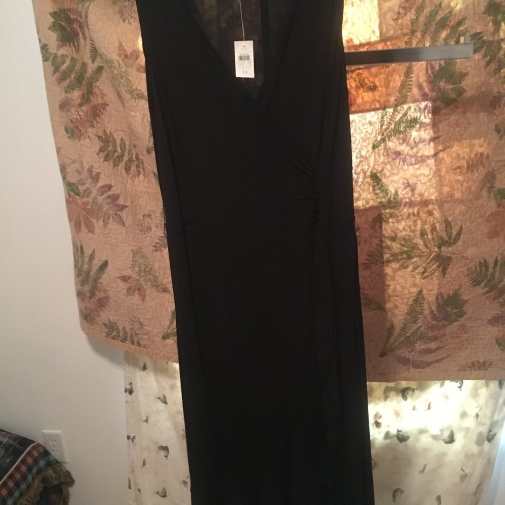 Ann Taylor Jersey Fix Wrap with bias Ruffel hem 14
